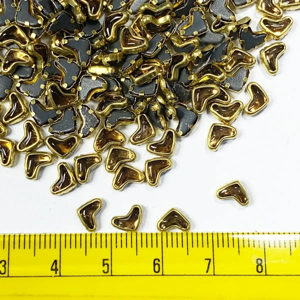 Heart or V Shape Gold Color 6x4mm Kundan Stones - Pack of 100 grams