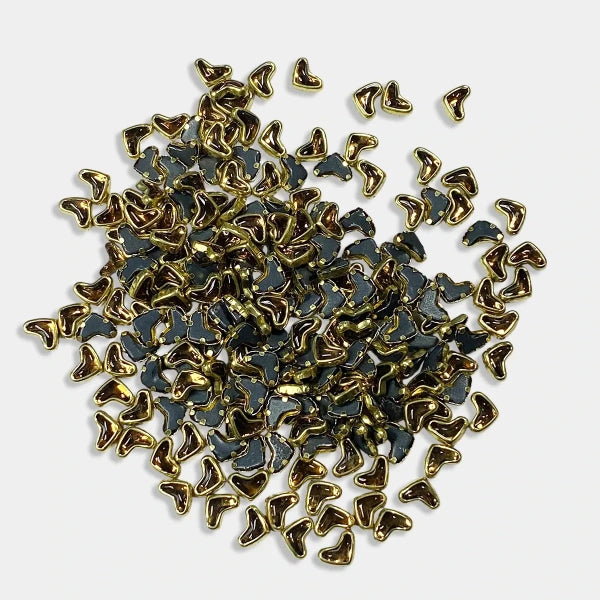 Heart or V Shape Gold Color 6x4mm Kundan Stones - Pack of 100 grams